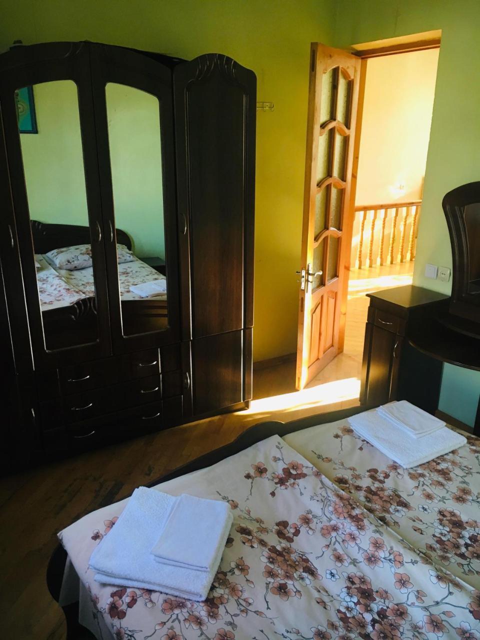 דירות אחלציחה Old House מראה חיצוני תמונה